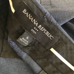 A bundle of banana republic and limited Size 6 Pants